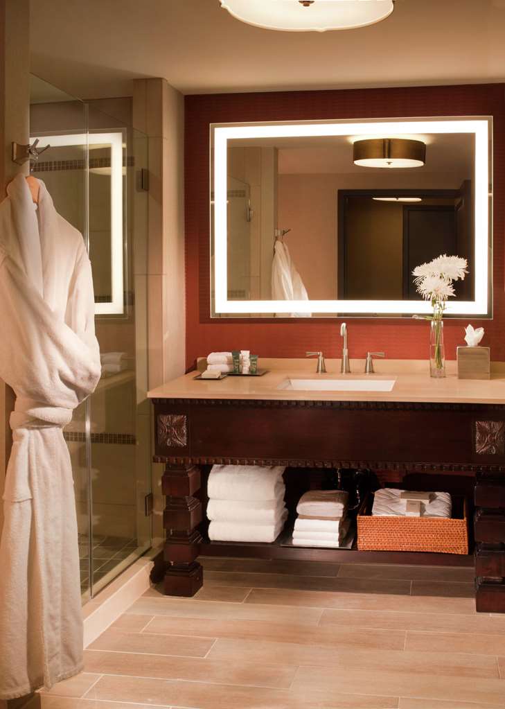Фото Hilton Santa Fe Historic Plaza
