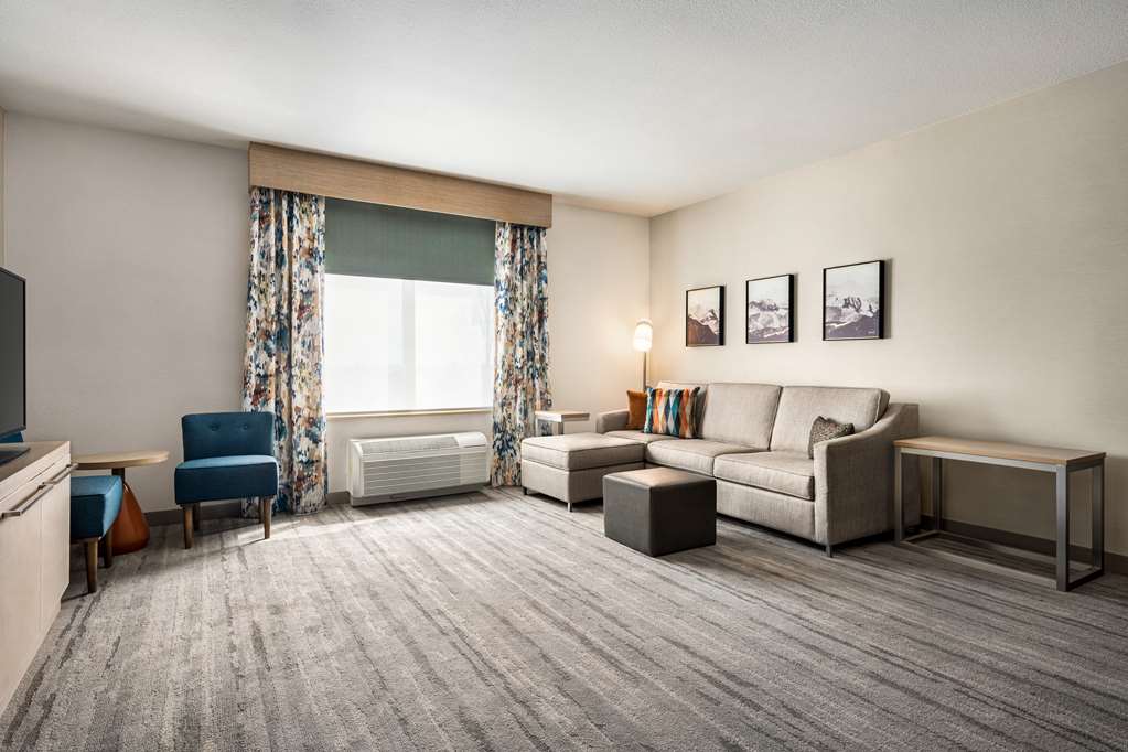 Фото Hilton Garden Inn Fort Collins