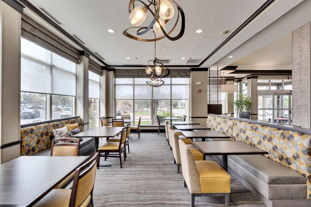 Фото Hilton Garden Inn Austin Nw/Arboretum