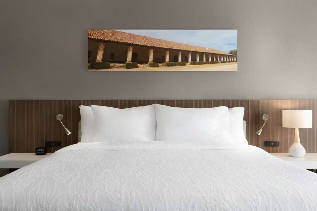 Фото Hilton Garden Inn Lompoc