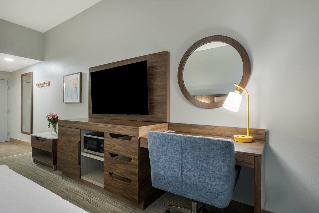 Фото Hampton Inn Linden