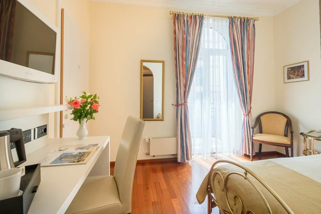 Фото Best Western Hotel Bellevue Au Lac