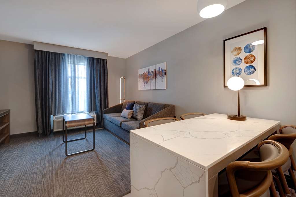 Фото Homewood Suites by Hilton Oak Creek Milwaukee