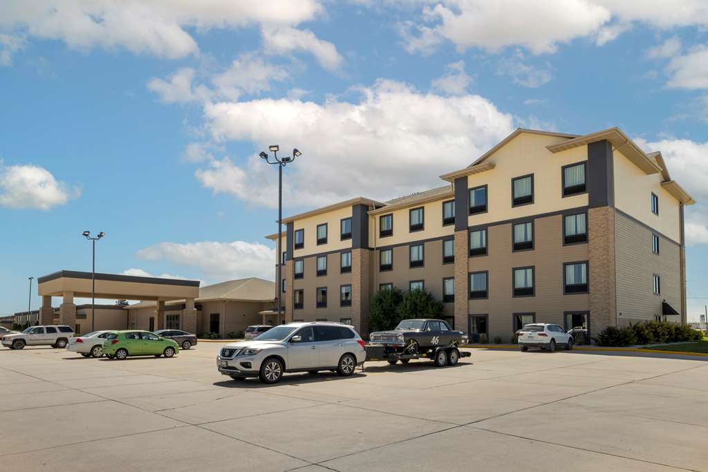Фото Best Western Plus North Platte Inn & Suites