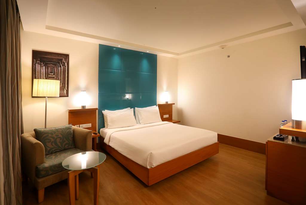 Фото Radisson Blu Hotel Chennai City Centre