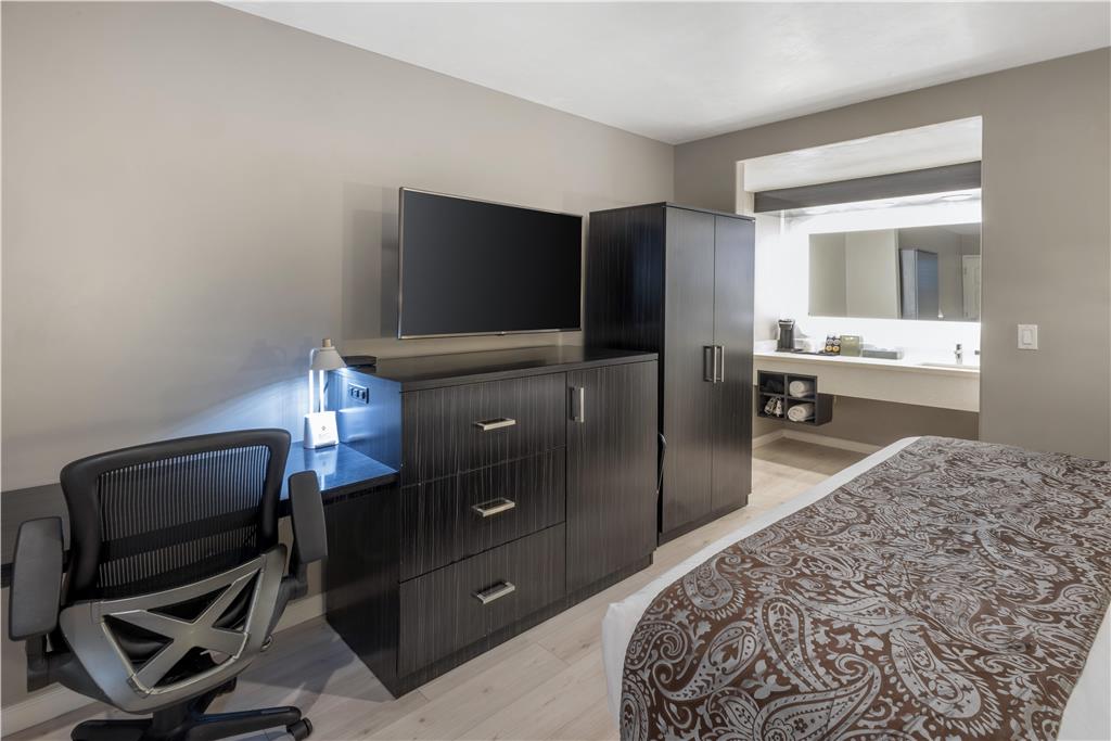 Фото SureStay Plus by Best Western Santa Clara Silicon Valley