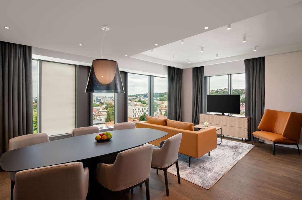 Фото Radisson Blu Hotel, Cluj