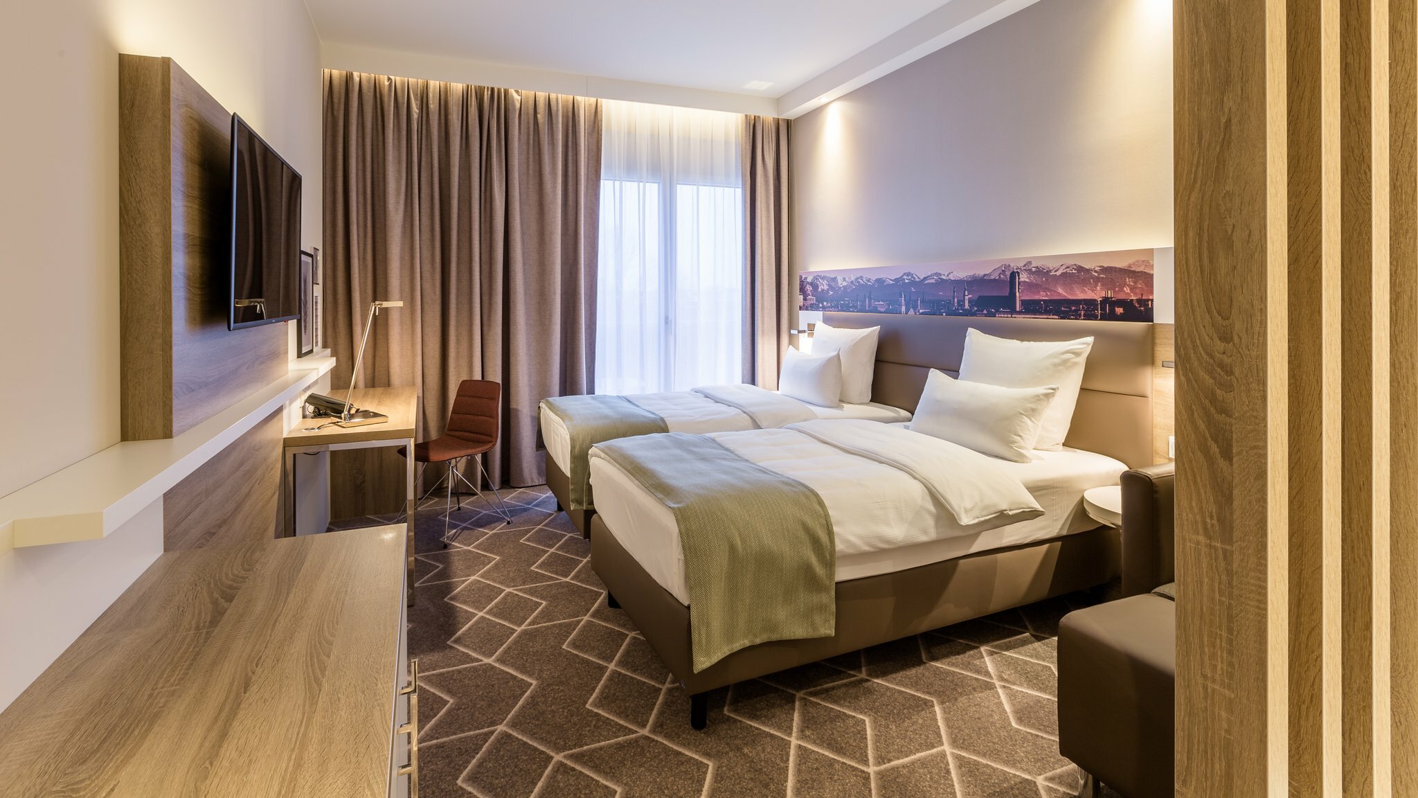 Фото Holiday Inn Express Munich - City East, an Ihg Hotel