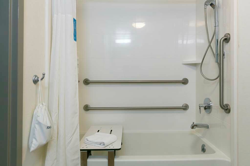 Фото Hampton Inn Scranton at Montage Mountain