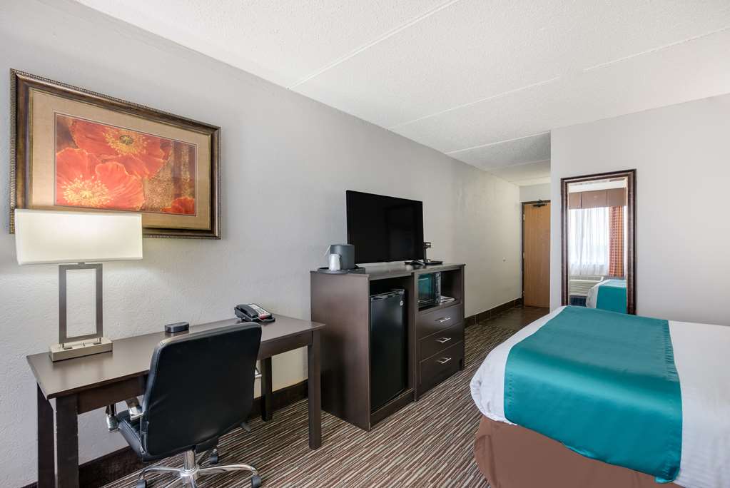 Фото Best Western Waukesha Grand