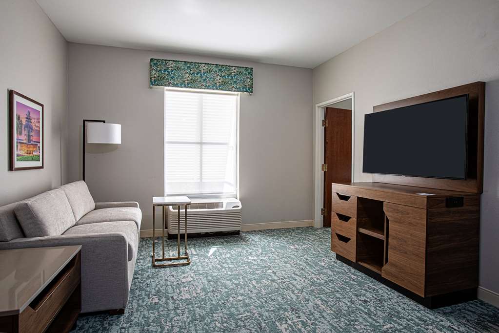 Фото Hampton Inn & Suites Charleston/West Ashley