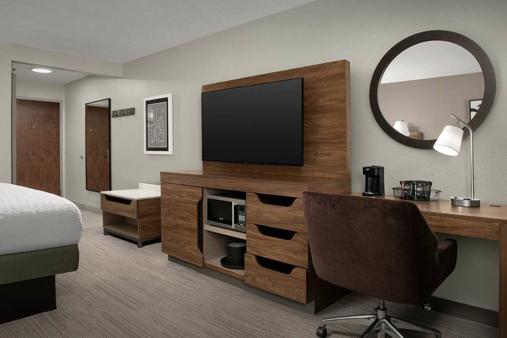 Фото Hampton Inn & Suites Paso Robles