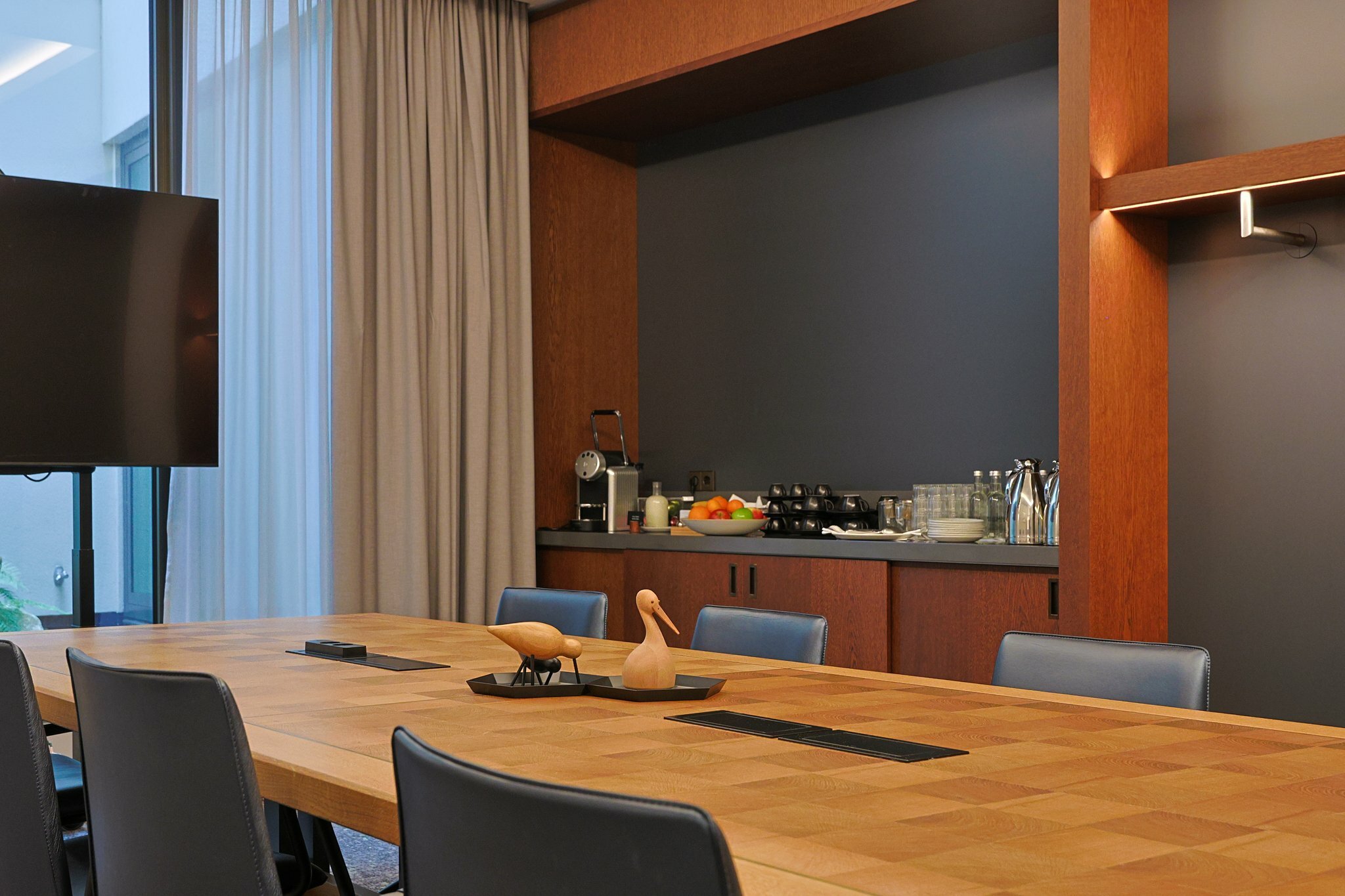 Фото Voco The Hague, an Ihg Hotel
