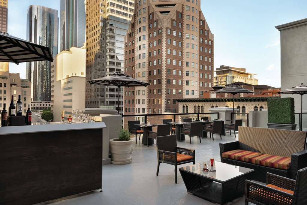 Фото Hilton Checkers