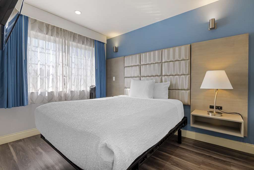 Фото Best Western Orange Plaza