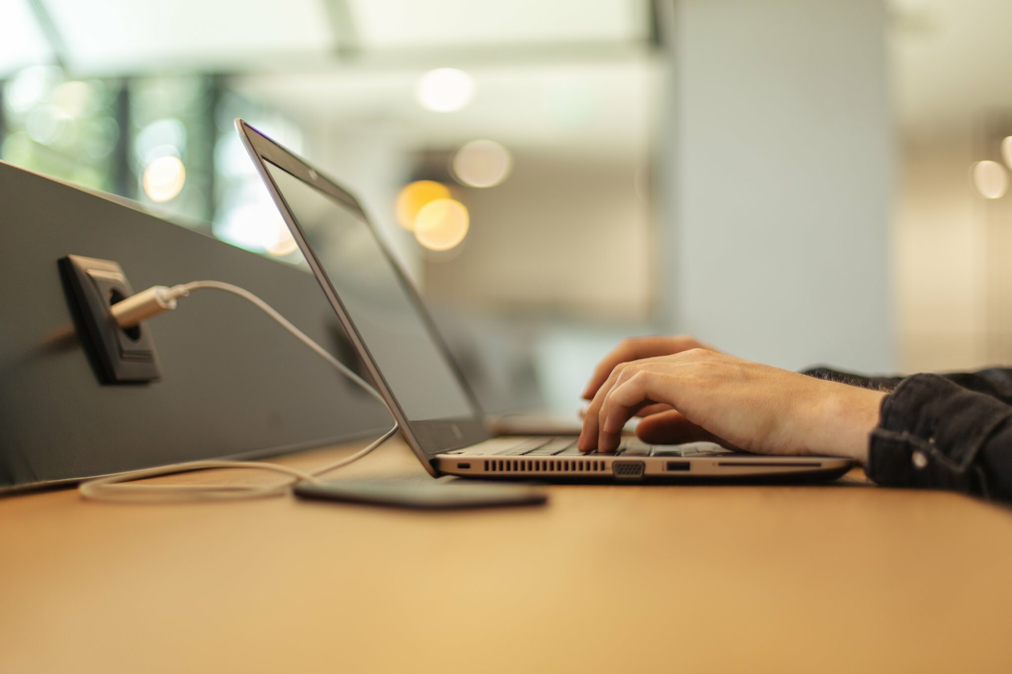 Фото Holiday Inn - the niu, Keg Hamburg Ost