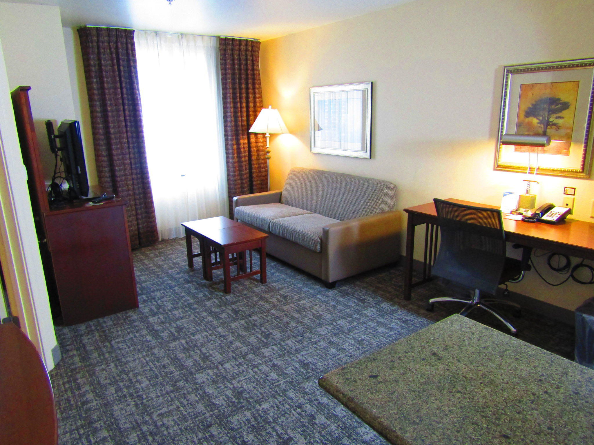 Фото Staybridge Suites Rochester University, an Ihg Hotel