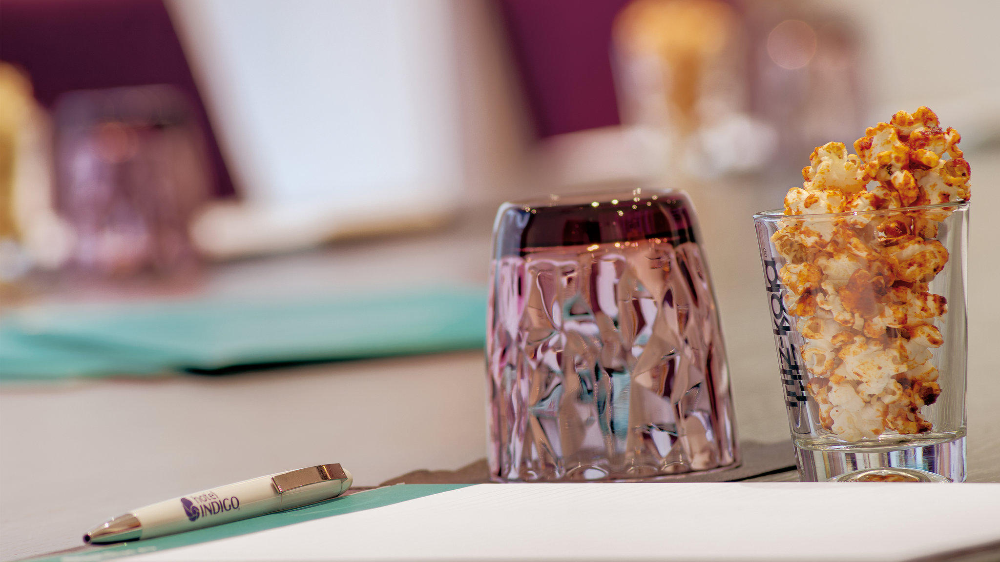 Фото Hotel Indigo Madrid - Princesa, an Ihg Hotel