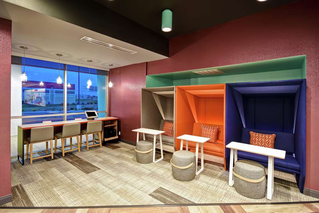 Фото Tru by Hilton Fort Wayne, In