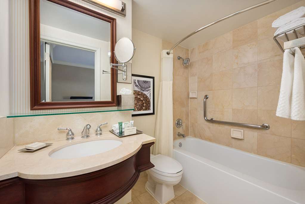 Фото Hilton Milwaukee City Center