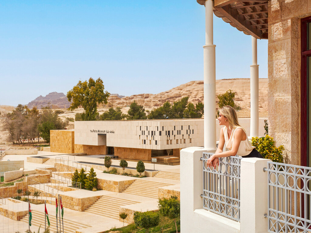 Фото Mövenpick Resort Petra