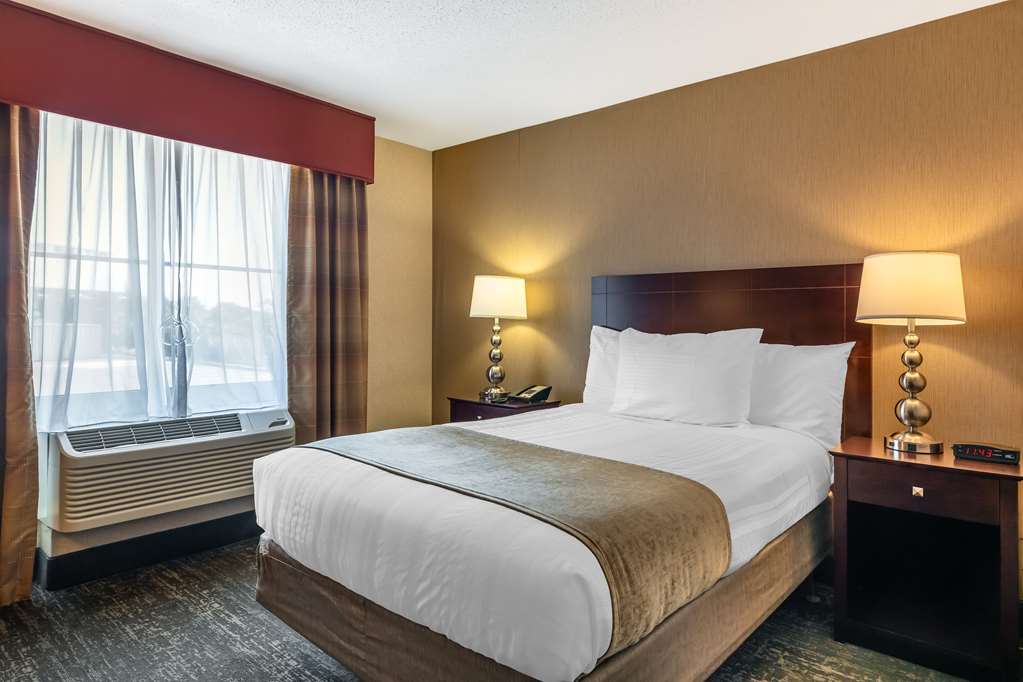 Фото Best Western Braintree Inn