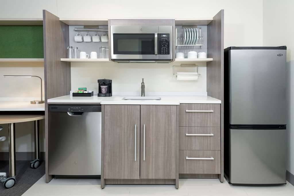 Фото Home2 Suites by Hilton Orlando Near Ucf