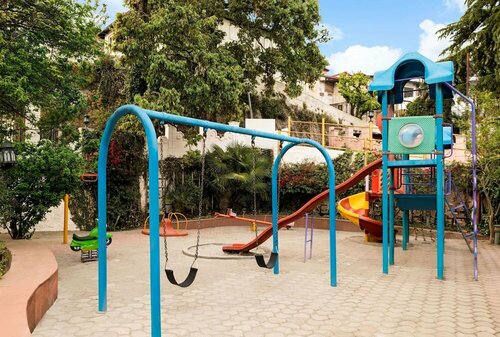 Гостиница Ramada by Wyndham Mussoorie Mall Road в Массури