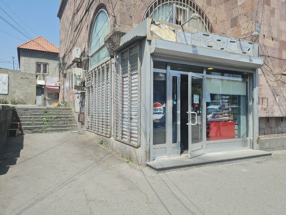Grocery Bread, lavash, Yerevan, photo