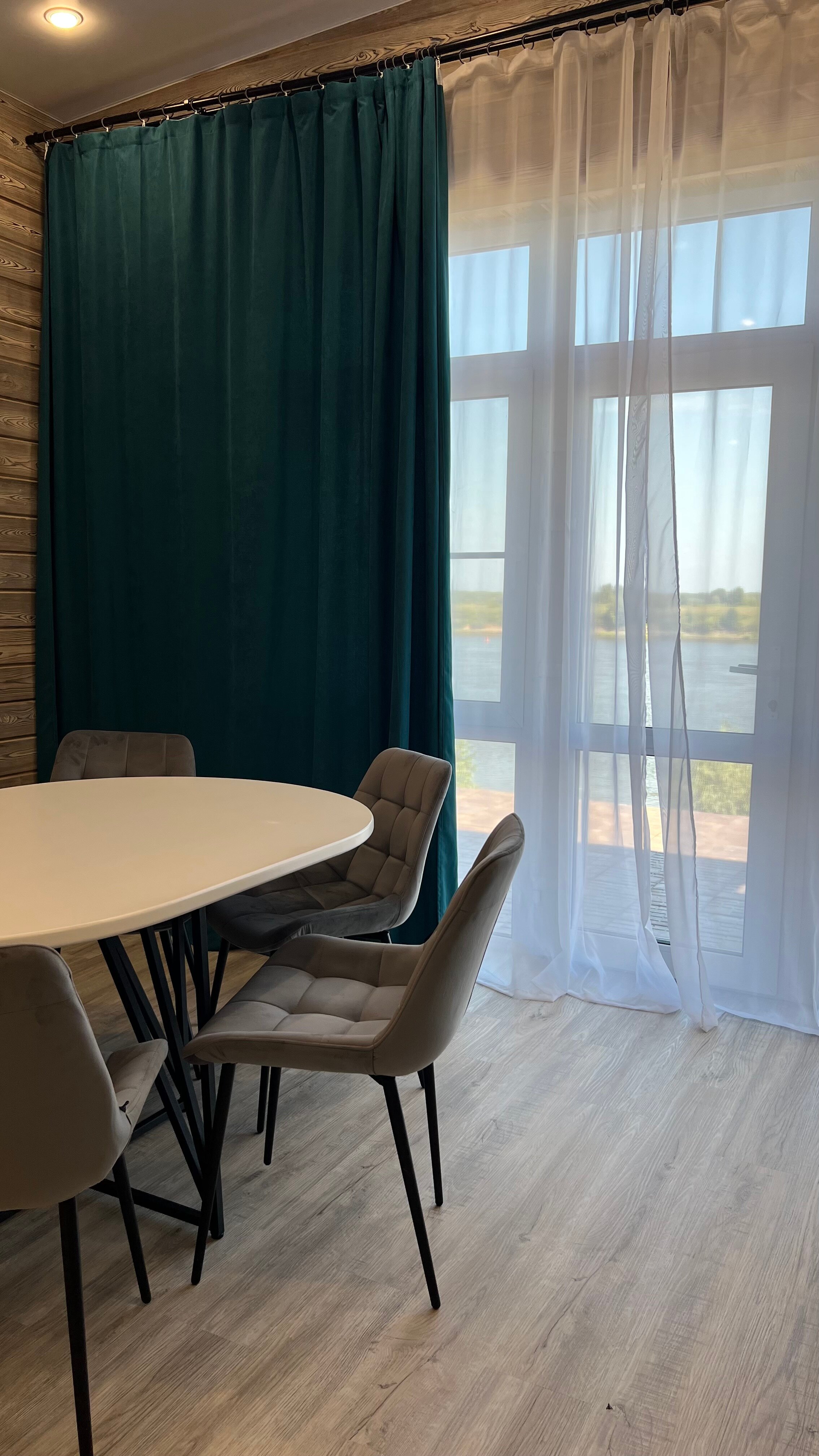 Фото Салана