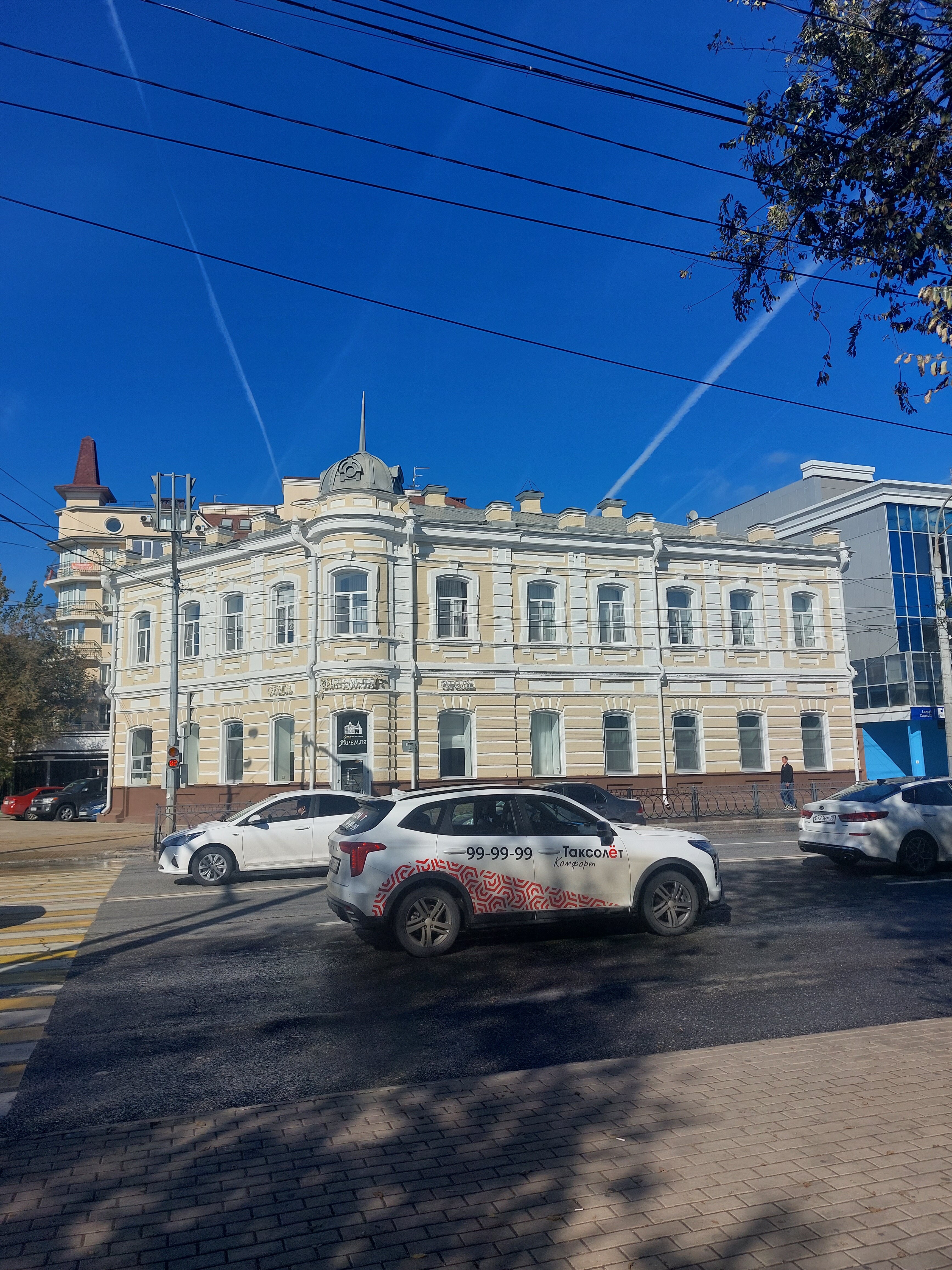 Фото У Кремля