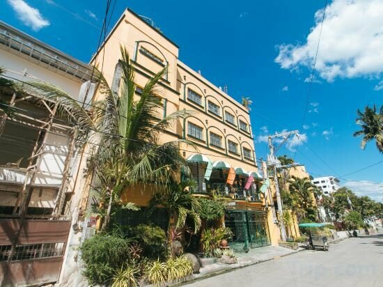 Hotel RedDoorz @ Yahweh Spring Retreat & Resort Laguna, Calamba, photo