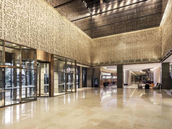 Фото Novotel Suites Ambassador Seoul Yongsan - Seoul Dragon City