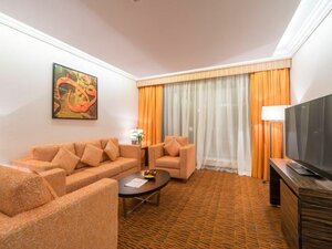 Atana Hotel (Tecom Barsha Heights, Hessa Street — Al-Tania Mailbox 500555, Dubai ), hotel