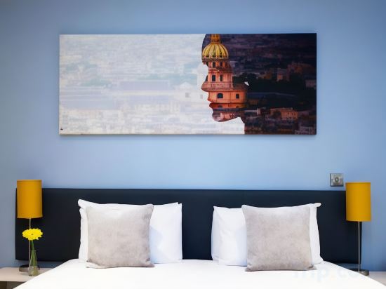 Фото Staycity Aparthotels London Greenwich High Road