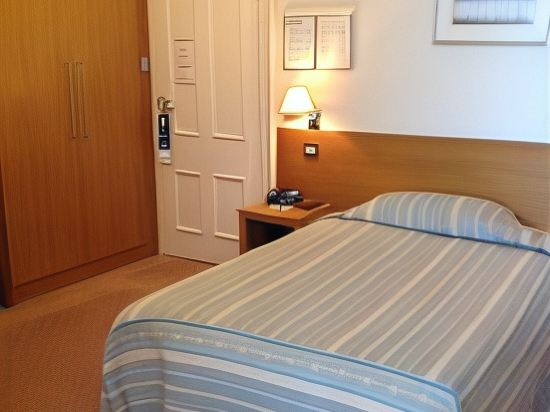 Фото Cavendish Hotel