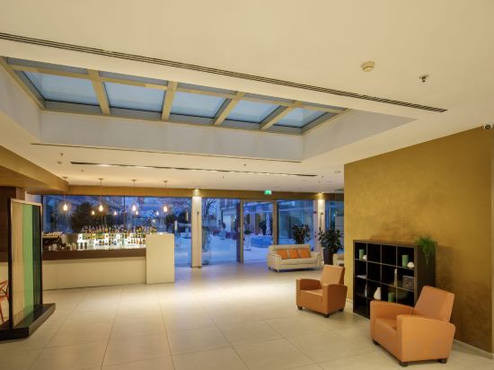 Фото DoubleTree by Hilton Milan