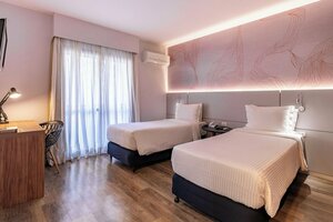 Hotel Intercity Interative Jardins (São Paulo, Sao Paulo, Rua José Maria Lisboa 555), hotel