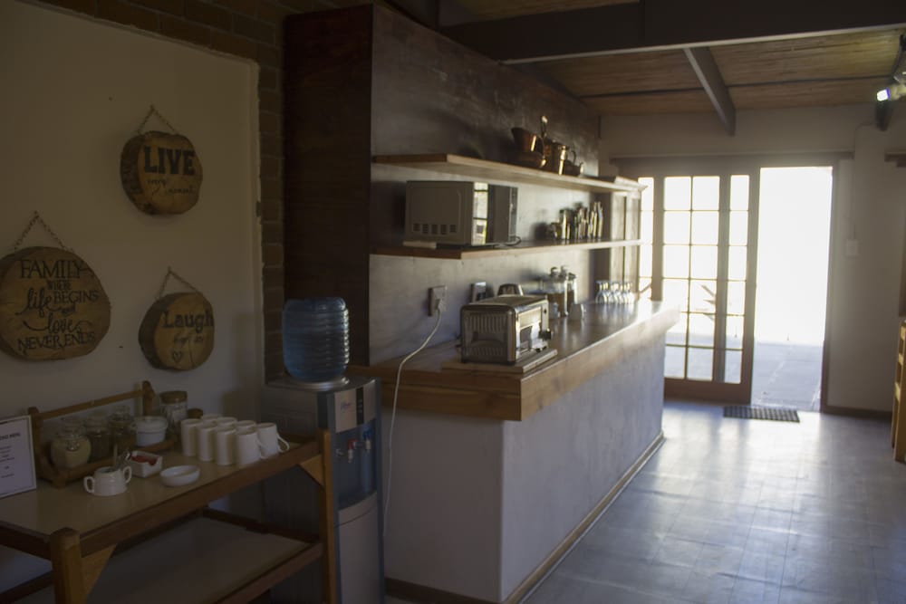Фото Aan Die Oewer Guest House