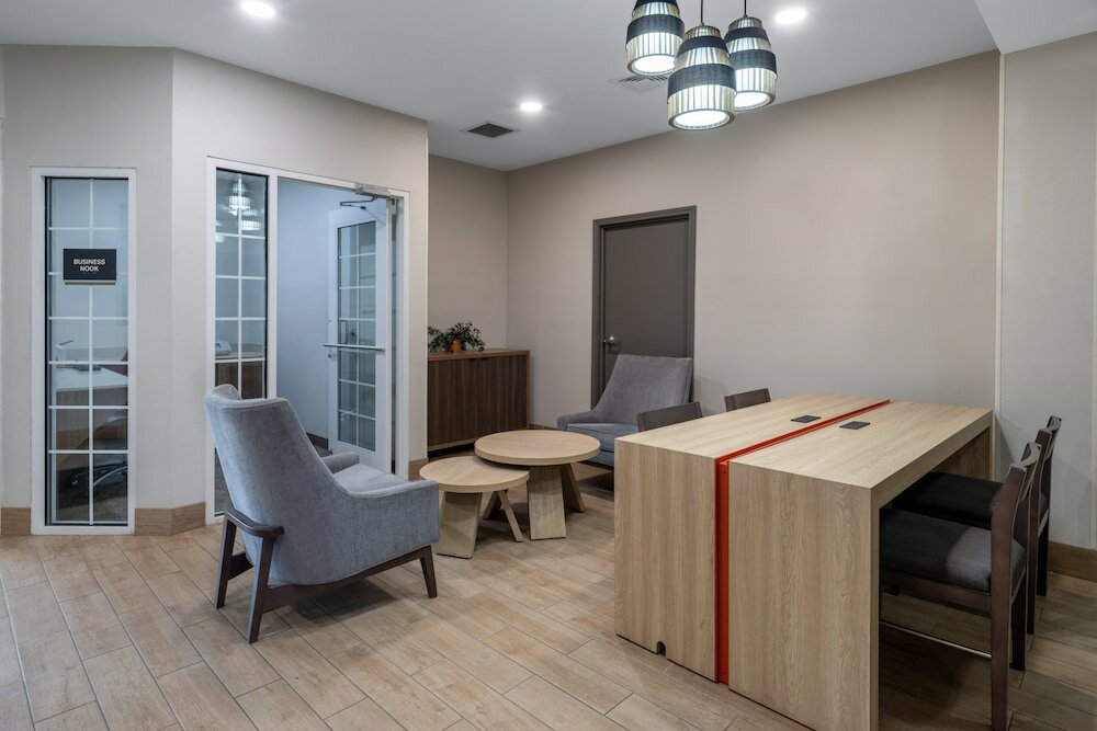 Фото Candlewood Suites Elkhart, an Ihg Hotel