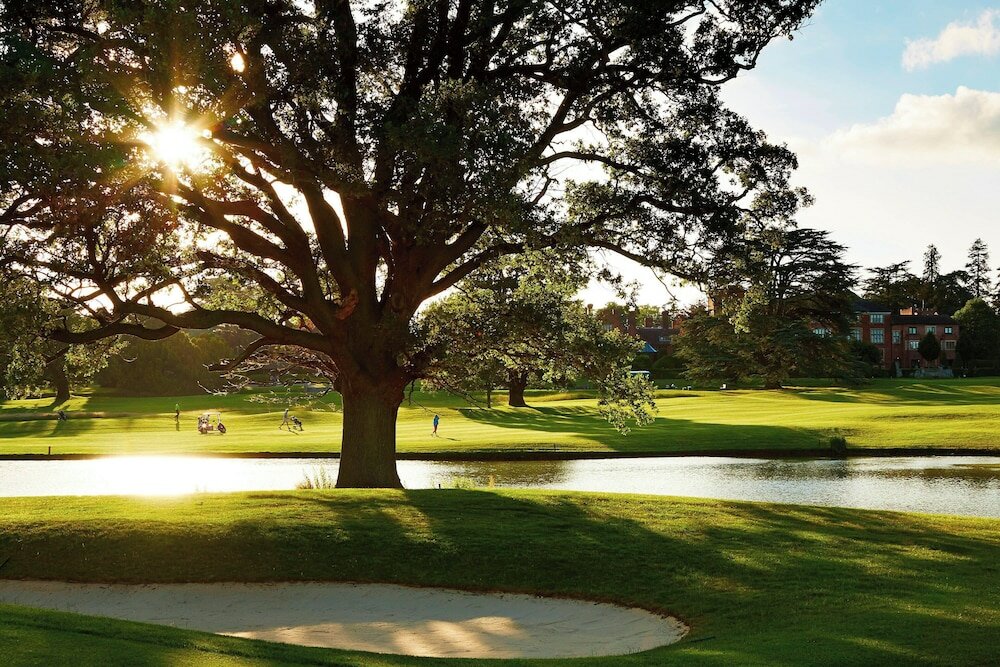 Фото Hanbury Manor Marriott Hotel & Country Club