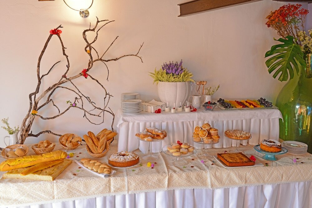 Фото Hotel Ollastu