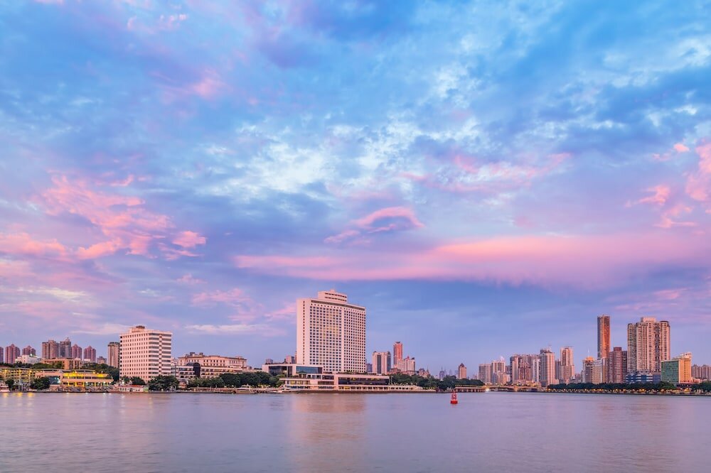 Фото White Swan Hotel
