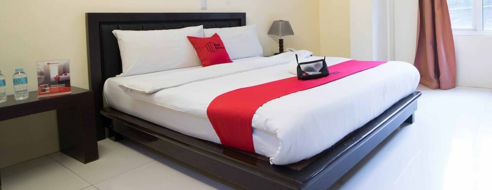 Фото RedDoorz near Osmena Highway 1