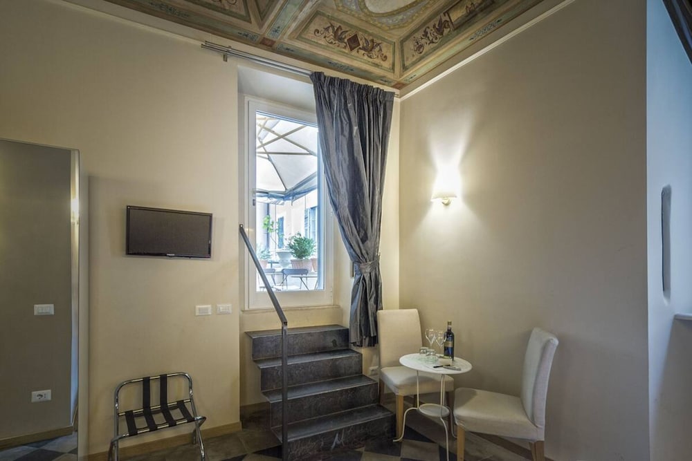 Фото Little Queen