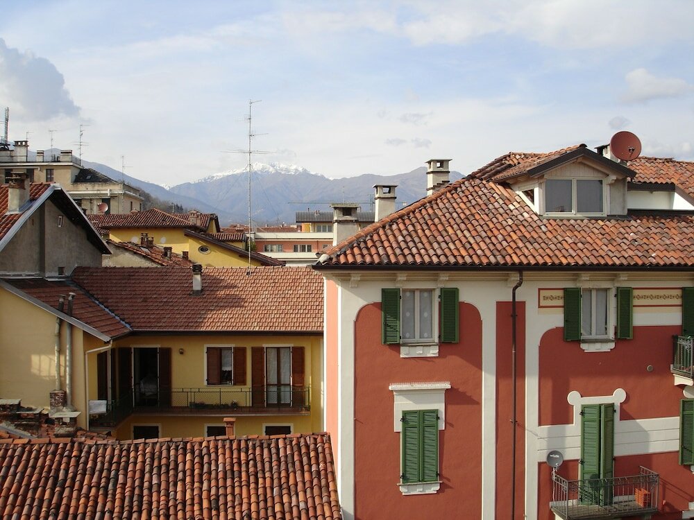 Фото Augustus Hotel