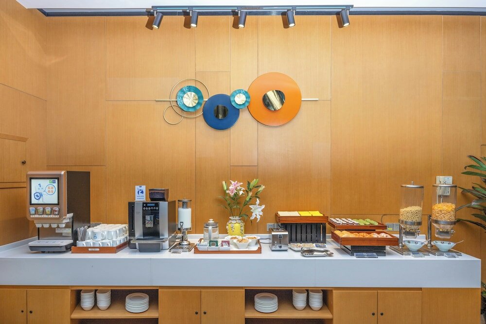 Фото Holiday Inn Express Chengdu Xindu, an Ihg Hotel