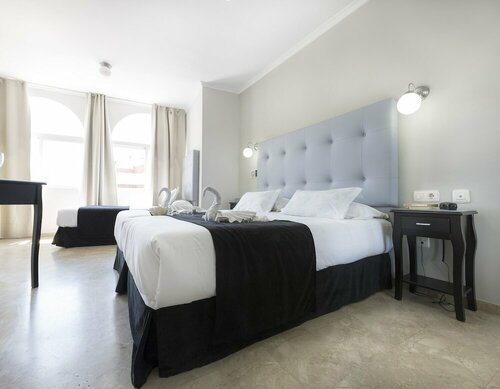 Внешний вид отеля Hotel Toboso Chaparil в Нерхе, фото 4