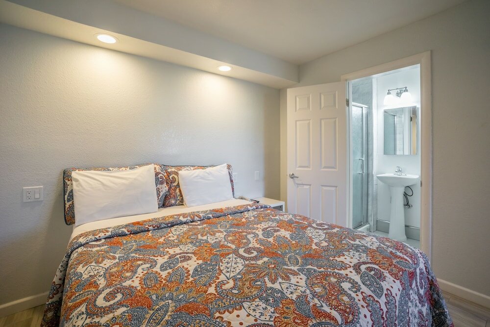 Фото Berkeley Inn