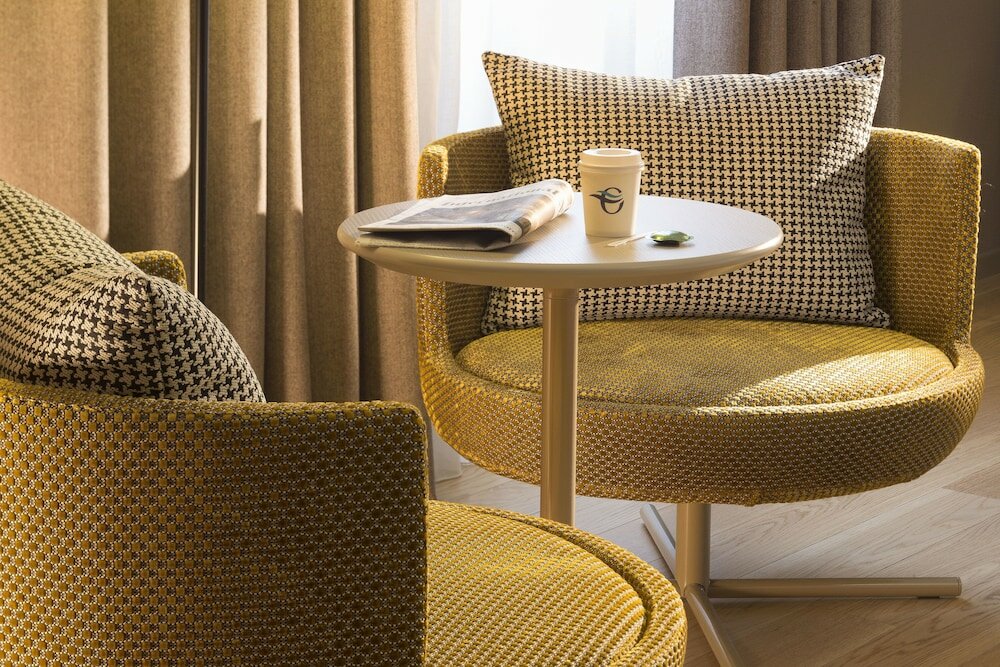 Фото Hôtel Oceania Le Jura Dijon